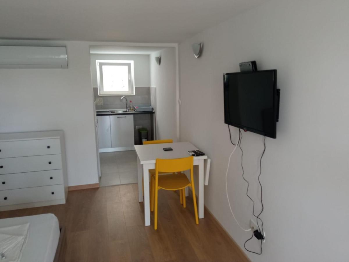 Apartmani Jure Peric Duće Екстериор снимка