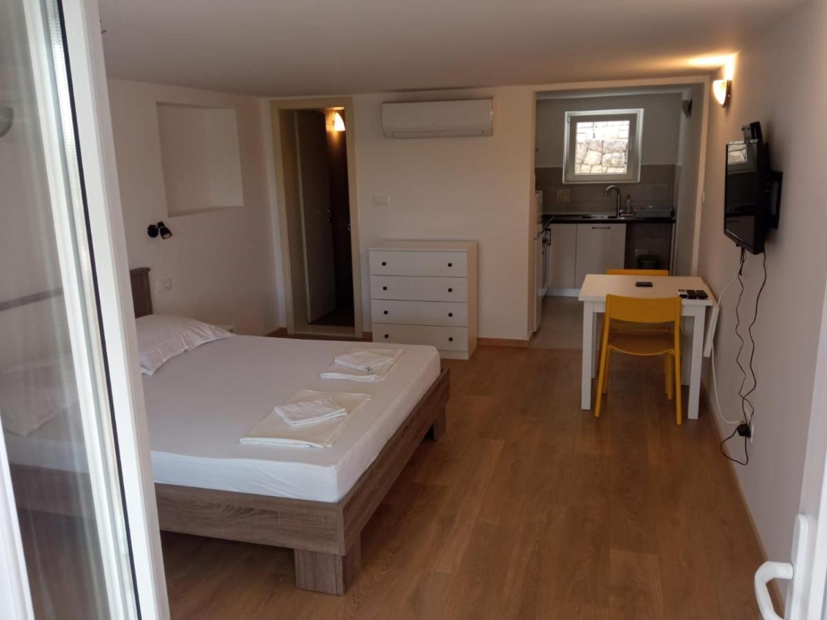 Apartmani Jure Peric Duće Екстериор снимка